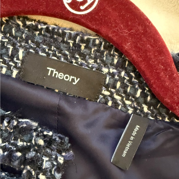 Theory New Blue & White Tweed Cropped Collarless Jacket Size 10 - Picture 8 of 12